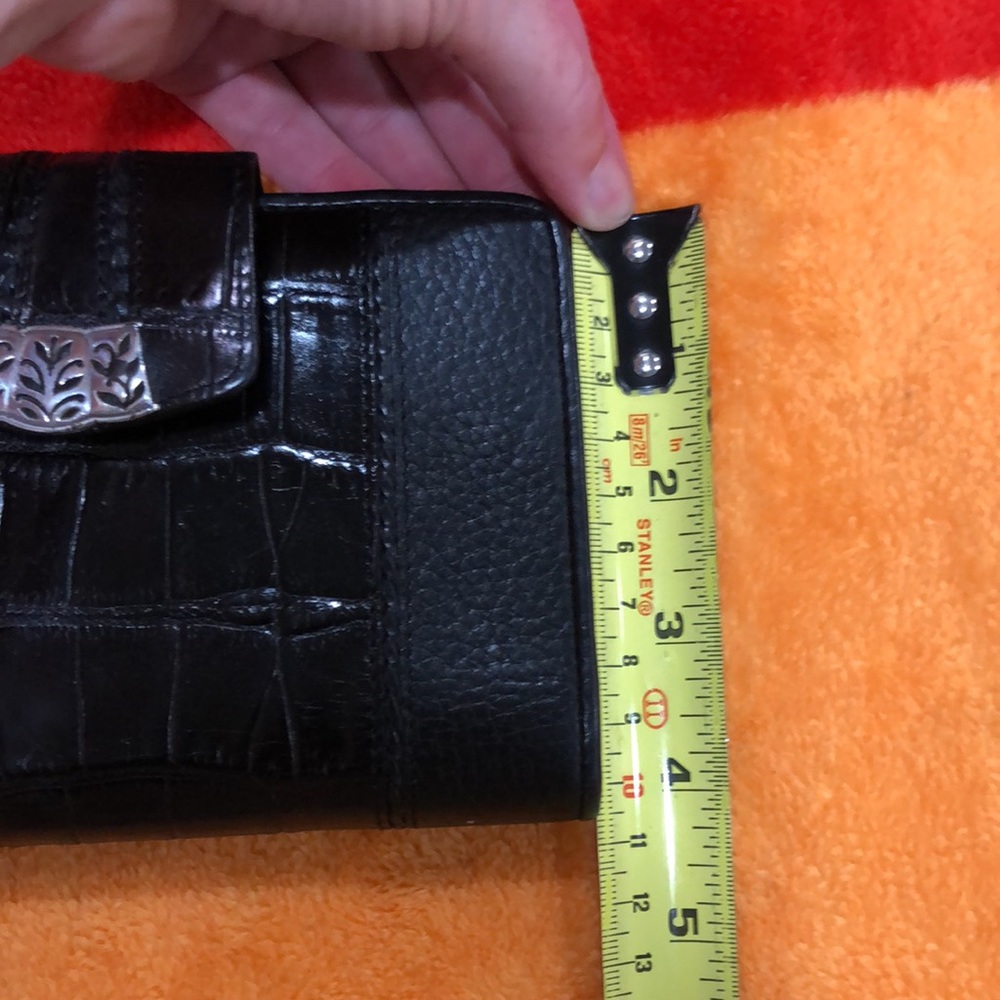 Brighton Leather Wallet - Picture 8 of 10
